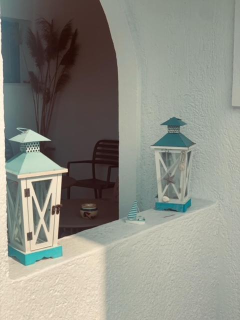 Manousos Rooms Adamantas  Buitenkant foto
